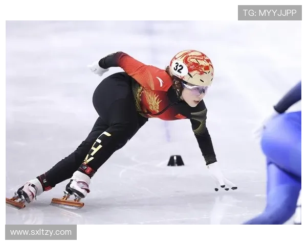 19岁小将杨婧茹1500第四 19岁小将杨婧茹1500第四