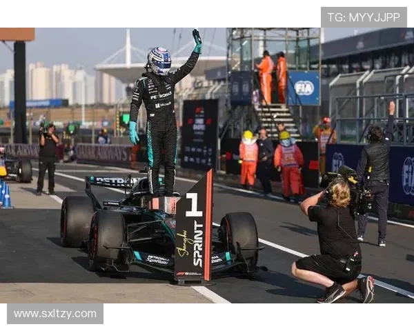 F1卡塔尔大奖赛:哈密尔顿夺冠 F1卡塔尔大奖赛:哈密尔顿夺冠